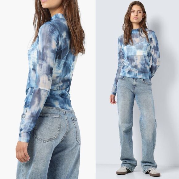 Noisy May Blue Cloud Mesh Mock Neck Top | Large - Picture 4 of 10